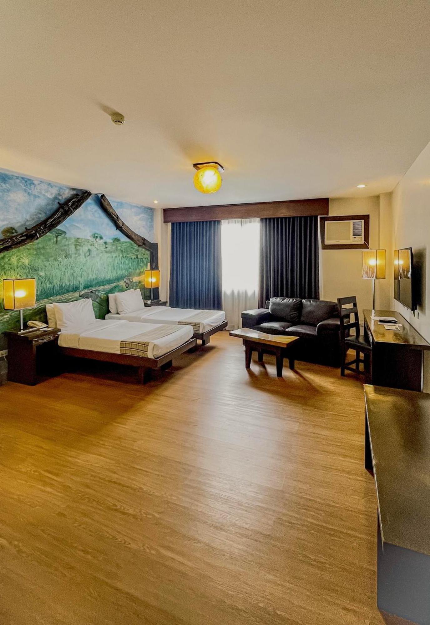 Nature's Village Resort Bacolod Extérieur photo